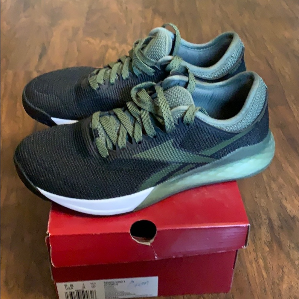 Women’s size 7.5 Reebok Nano 9
